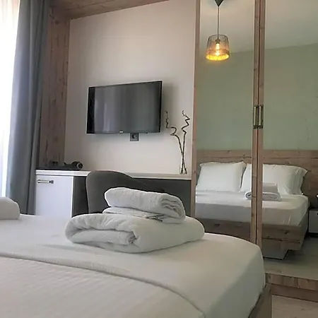 Aksoy Tas Ev