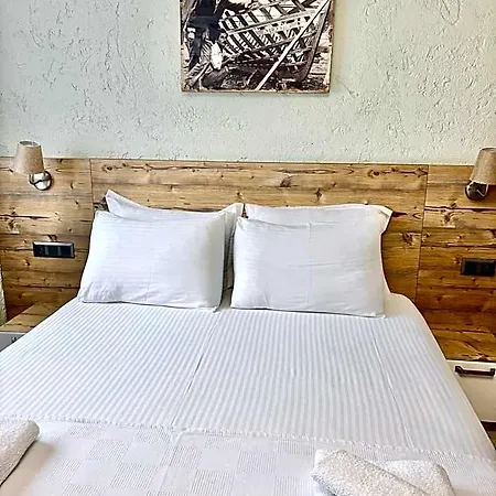Aksoy Tas Ev Hotel