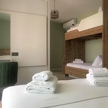 Aksoy Tas Ev *